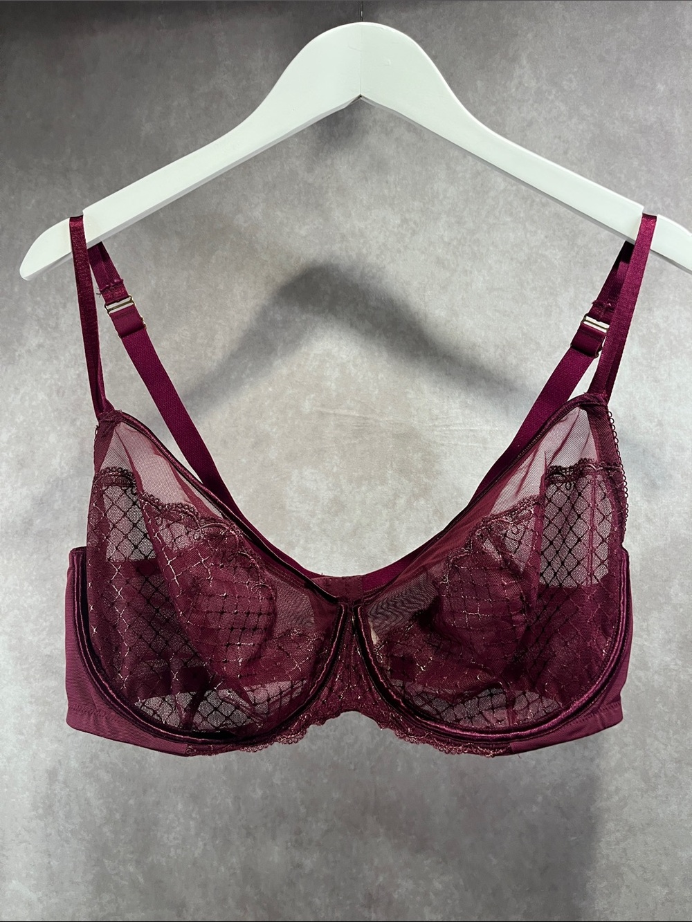 Cacique Sheer Lace Embroidered Underwire Bra in Wine 40 DDD